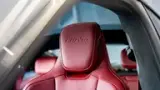 Porsche Taycan - Miniatura 13