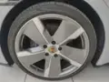 Porsche Taycan - Miniatura 19