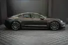 Porsche Taycan - Miniatura 8