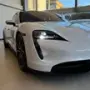 Porsche Taycan - Miniatura 2