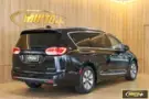 Chrysler Pacifica Plug-in Hybrid - Miniatura 4