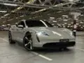 Porsche Taycan - Miniatura 1