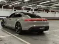 Porsche Taycan - Miniatura 2