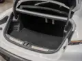 Porsche Taycan - Miniatura 14