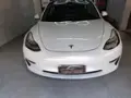 Tesla Model 3 - Miniatura 1