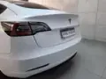 Tesla Model 3 - Miniatura 11