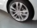 Tesla Model 3 - Miniatura 14