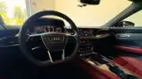 Audi Rs E-tron  GT - Miniatura 4