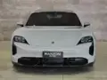 Porsche Taycan - Miniatura 5