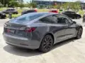 Tesla Model 3 - Miniatura 6