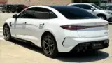 BYD Seal - Miniatura 4