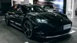 Porsche Taycan - Miniatura 3