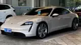 Porsche Taycan - Miniatura 4