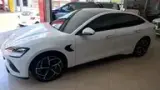 BYD Seal - Miniatura 1