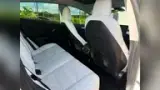 Tesla Model 3 - Miniatura 10