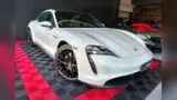 Porsche Taycan - Miniatura 2
