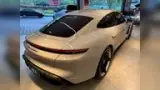 Porsche Taycan - Miniatura 6