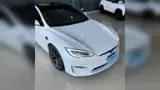 Tesla Model S - Miniatura 2
