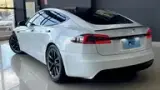 Tesla Model S - Miniatura 5