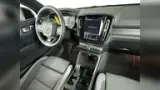 Volvo EX40 - Miniatura 8
