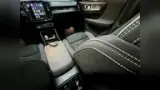 Volvo XC40 Recharge - Miniatura 9