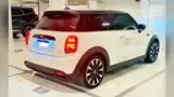 Mini Cooper SE - Miniatura 3