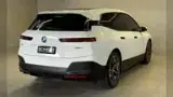BMW Ix - Miniatura 2