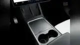 Tesla Model Y - Miniatura 9