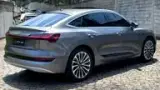 Audi E-tron Sportback - Miniatura 4