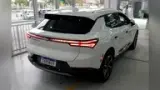 Chevrolet Equinox EV - Miniatura 2