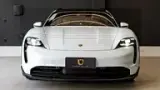 Porsche Taycan - Miniatura 2