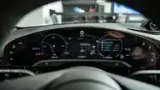 Porsche Taycan - Miniatura 9