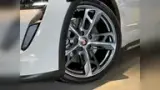 Porsche Taycan - Miniatura 2