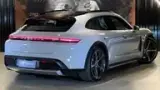 Porsche Taycan - Miniatura 7
