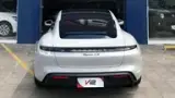 Porsche Taycan - Miniatura 3