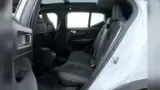 Volvo XC40 Recharge - Miniatura 17