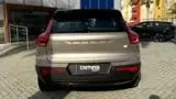 Volvo XC40 Recharge - Miniatura 5