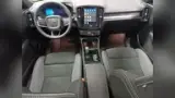Volvo XC40 Recharge - Miniatura 10