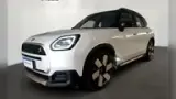 Mini Countryman SE All4 - Miniatura 1