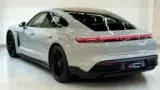 Porsche Taycan - Miniatura 5