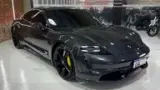 Porsche Taycan - Miniatura 3