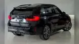 BMW IX1 - Miniatura 9