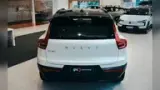 Volvo XC40 Recharge - Miniatura 5