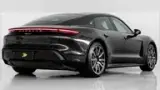 Porsche Taycan - Miniatura 14