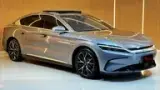 BYD Han - Miniatura 1