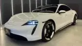 Porsche Taycan - Miniatura 4