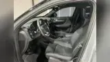 Volvo XC40 Recharge - Miniatura 9