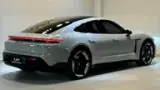 Porsche Taycan - Miniatura 2