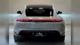 Porsche Taycan - Miniatura 15