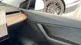 Tesla Model Y - Miniatura 5